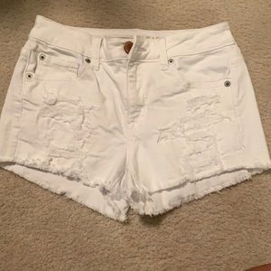 White jean shorts from American eagle, size 4